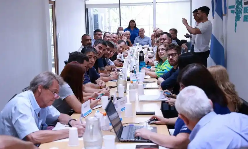 Piden reapertura de paritarias provinciales