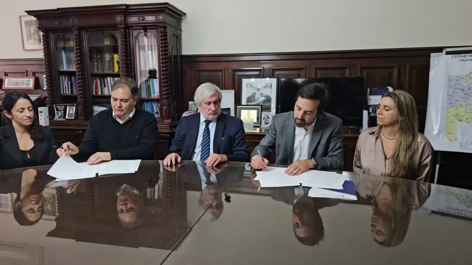 El objetivo de este acuerdo consiste en establecer un mecanismo tripartito de cooperación técnica y coordinación.