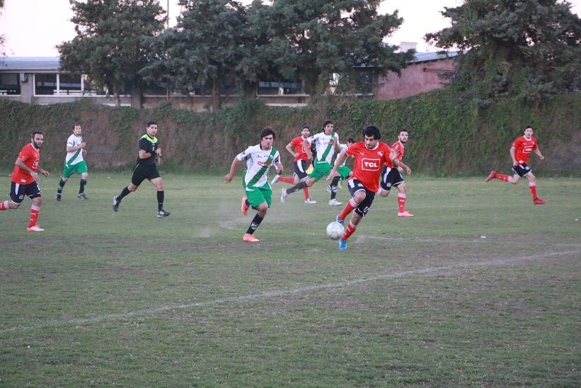 Independiente derrotó con autoridad a Pueblo Nuevo