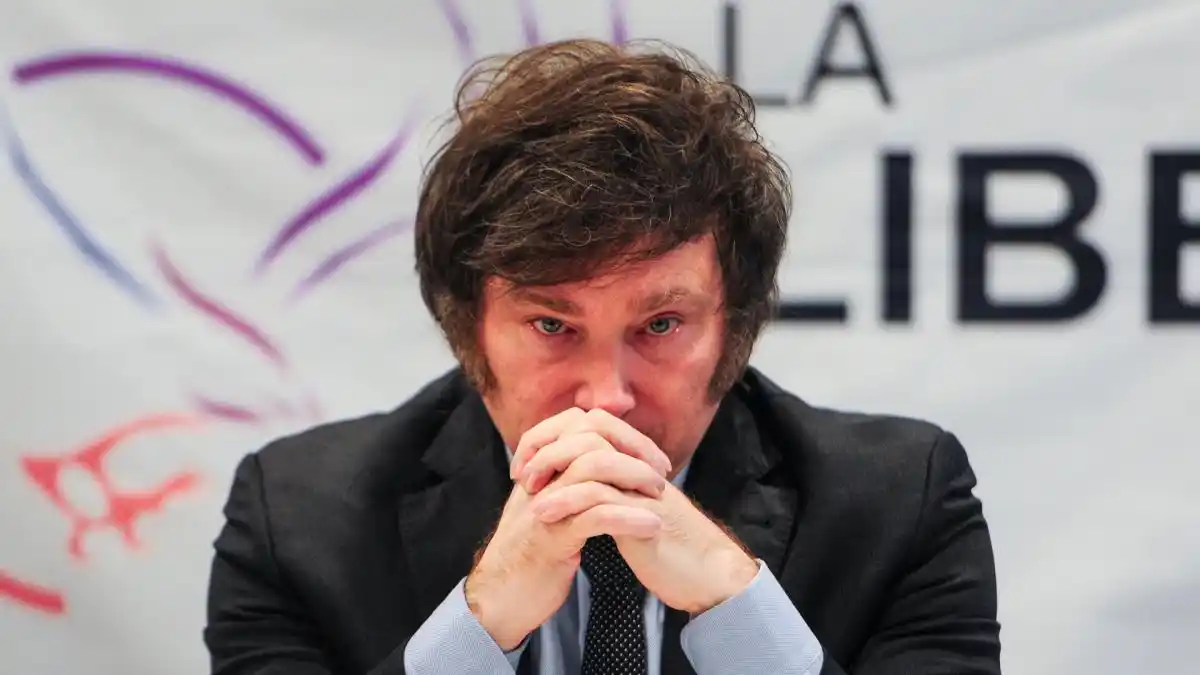 Para el candidato libertario, el país "no puede seguir con estos niveles de déficit" producto de los subsidios a las tarifas de los servicios públicos.