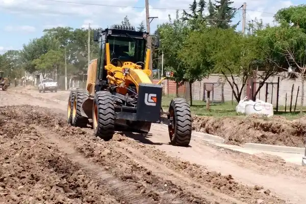 Ya está en funcionamiento la nueva moto niveladora
