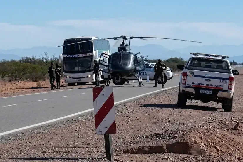 El procedimiento se desarrolló en una zona de compleja geografía.