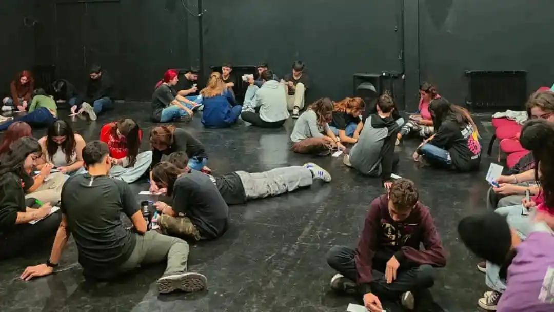 La Unicen pone en marcha un proyecto artístico para repensar la soberanía a través del arte