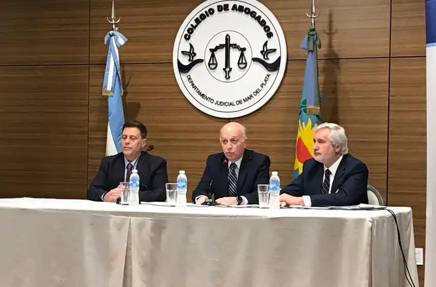 Conte Grand participó de un encuentro sobre narcocriminalidad en Mar del Plata