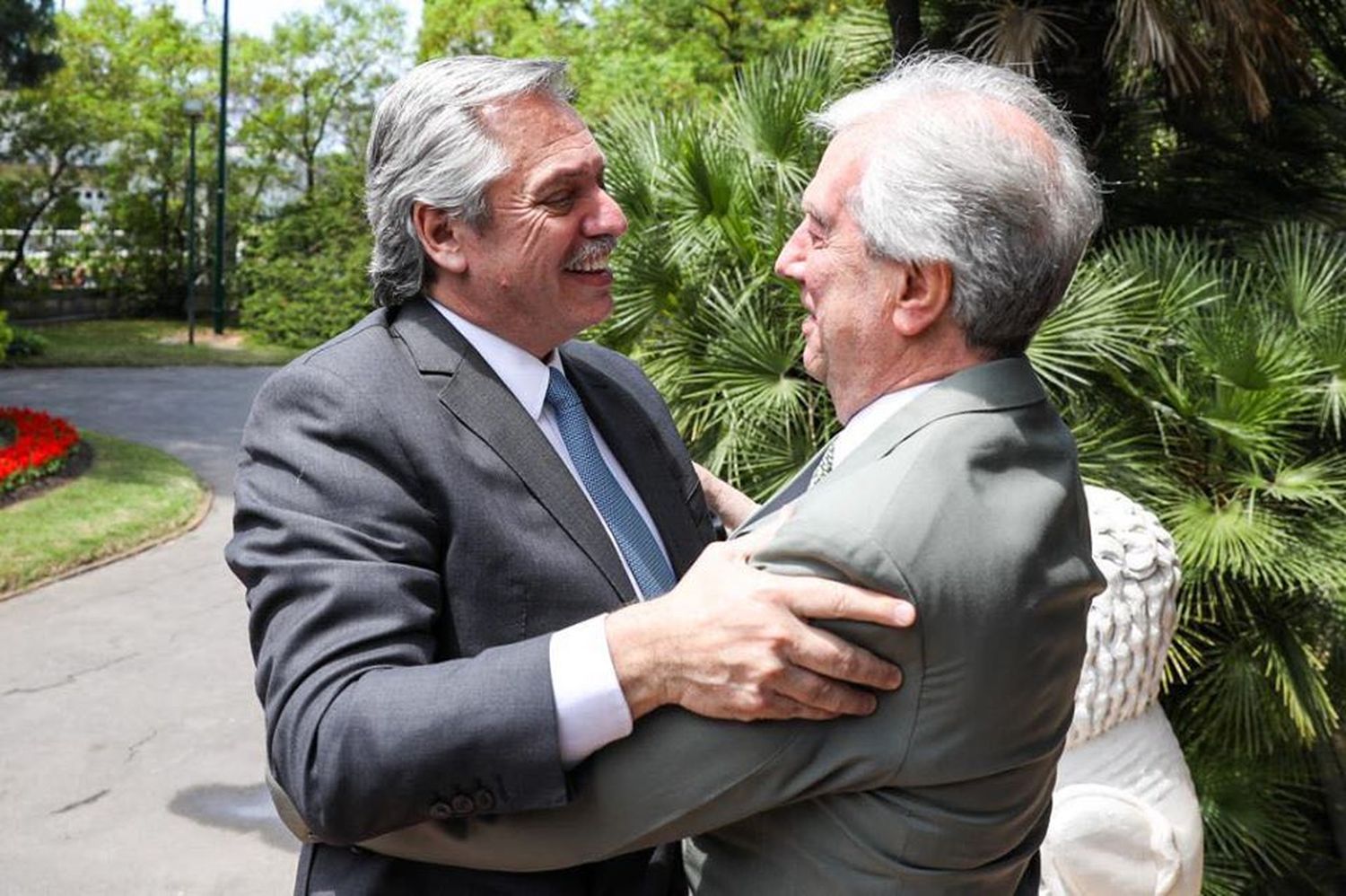 Fernández dice que Evo Morales podrá asilarse en el país tras su asunción