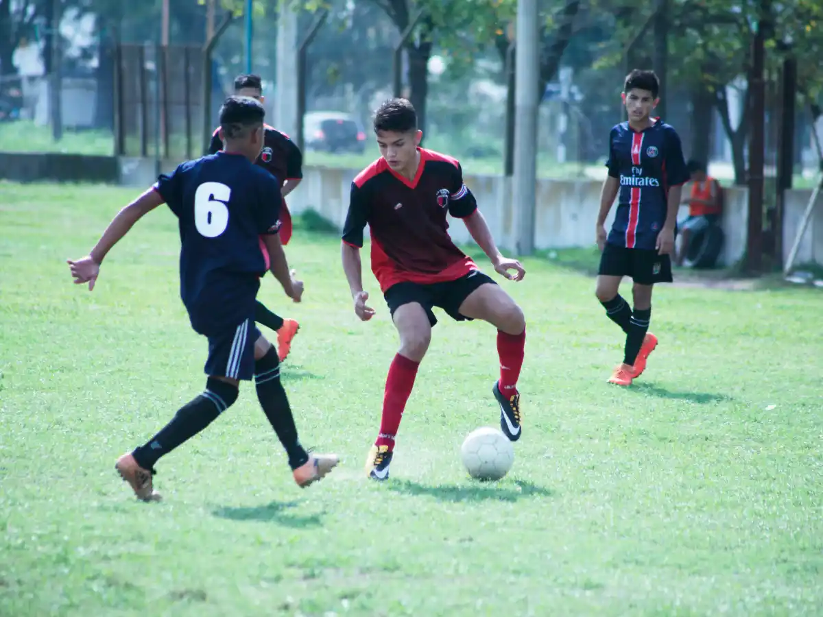 Hubo acción en la Liga Juvenil