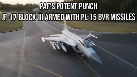 Confirmado: los JF-17 Block III pakistaníes ya están armados con el misil PL-15 en medio de la crisis con India