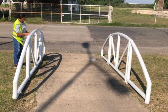 Mantenimiento de puentes en cruces peatonales