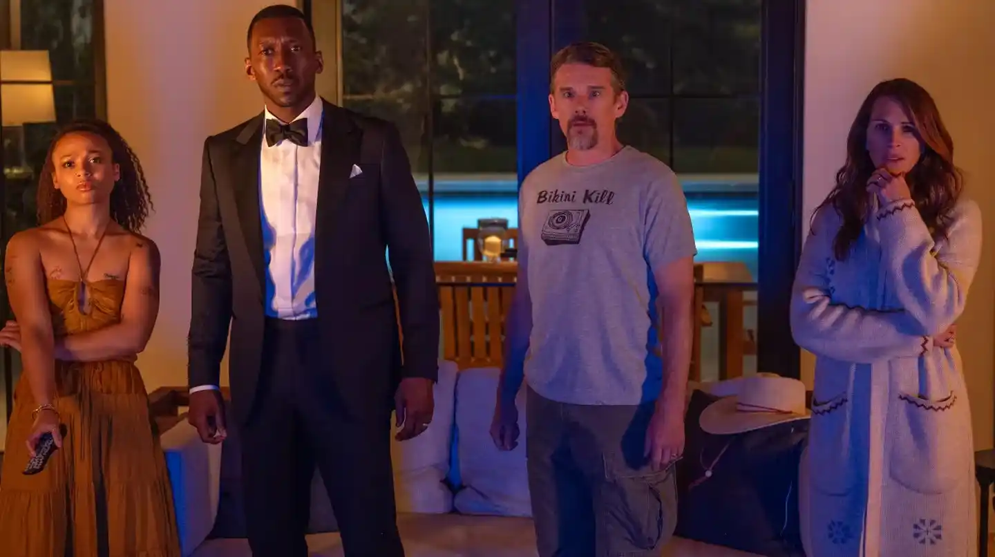 “Dejar el mundo atrás”: cinco claves de la película apocalíptica del año