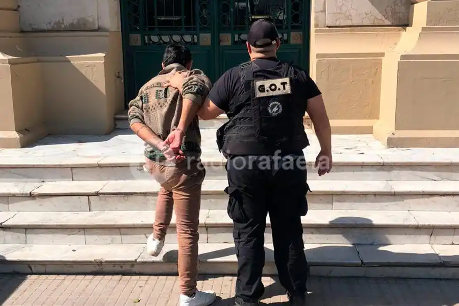 Detuvieron a un sujeto por lesiones y amenazas: le incautaron objetos contundentes