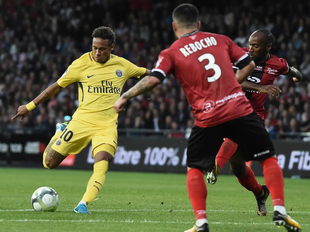 Neymar quiere “hacer historia”