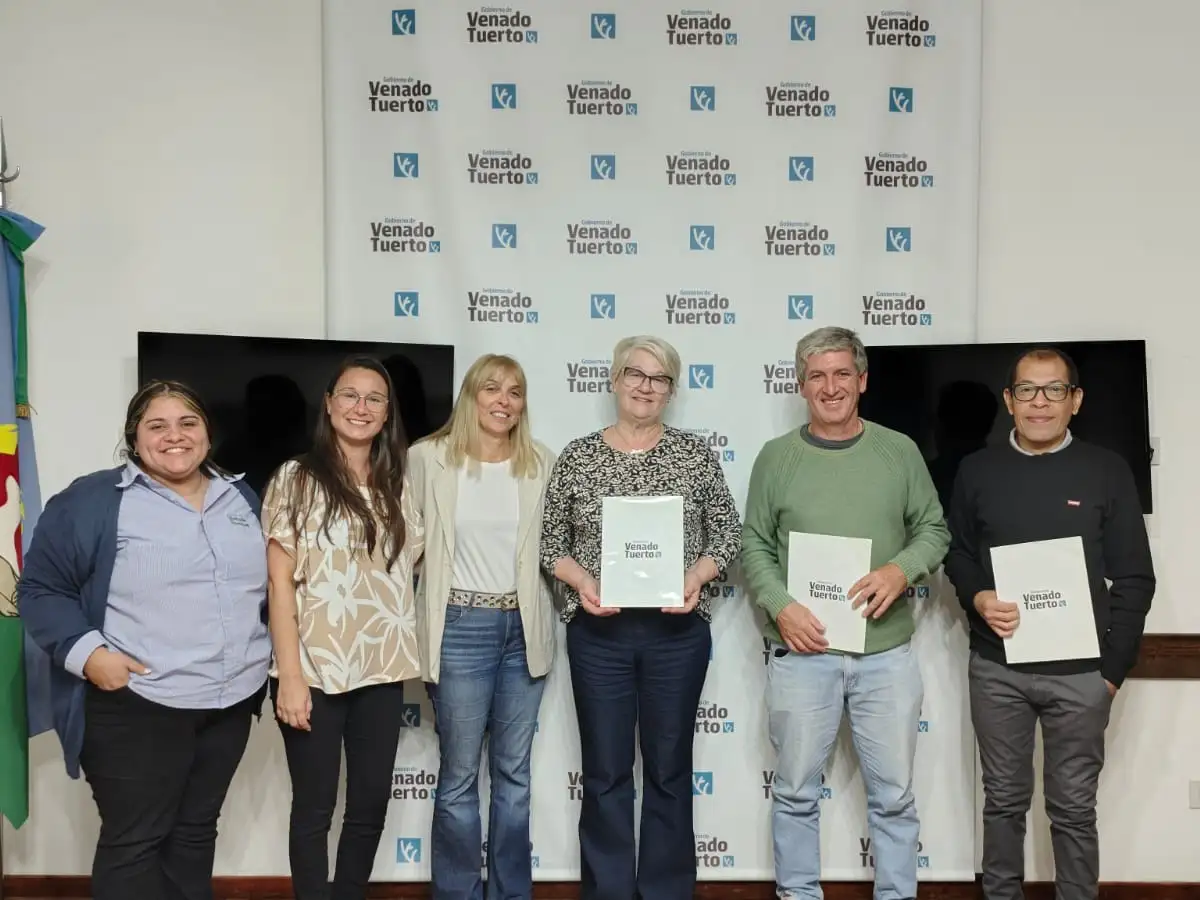 Integrantes del programa municipal.