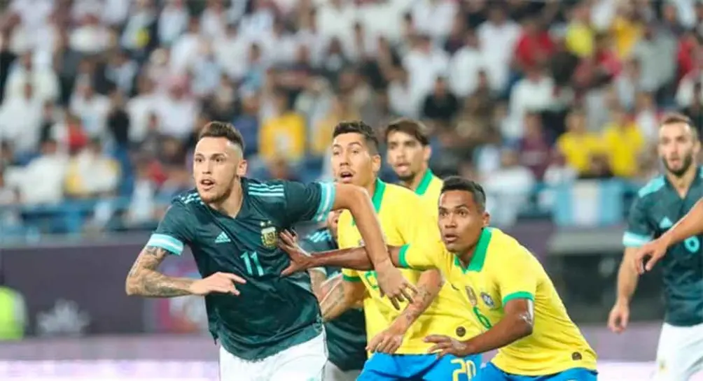 Lucas Ocampos, afuera ante Uruguay por lesión
