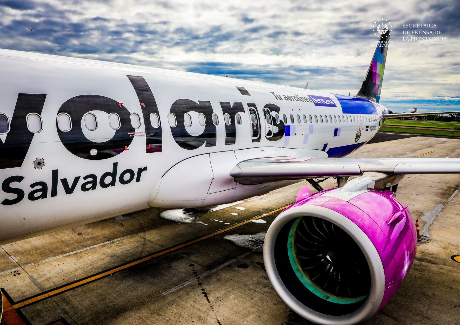 Volaris El Salvador cambia Nueva York-JFK por Newark