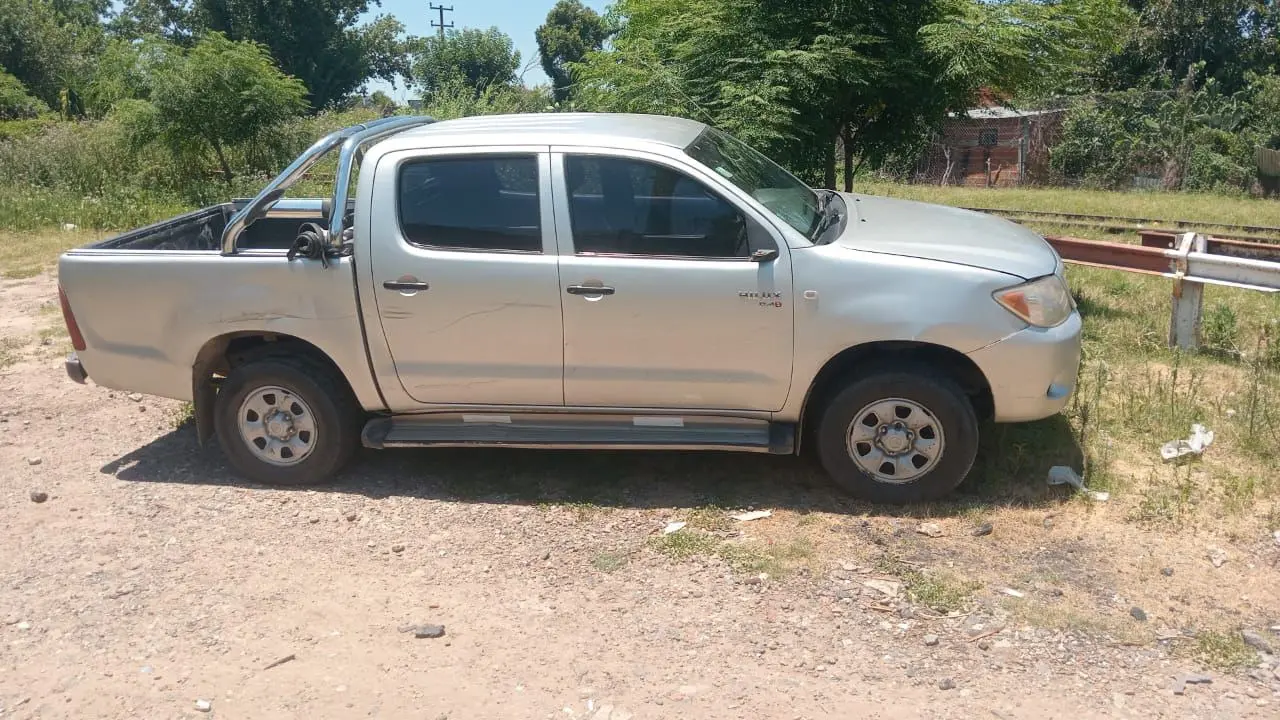 Detuvieron en zona oeste al hombre que se robó una camioneta en Villa Gobernador Gálvez y protagonizó una persecución