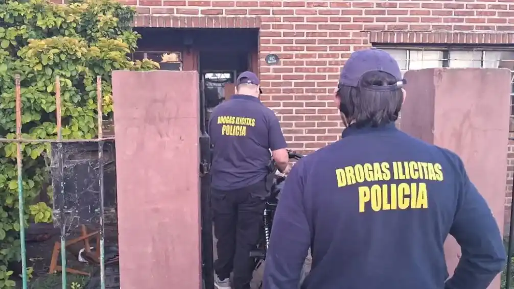 Los allanamientos se realizaron en simultáneo en siete domicilios diferentes.