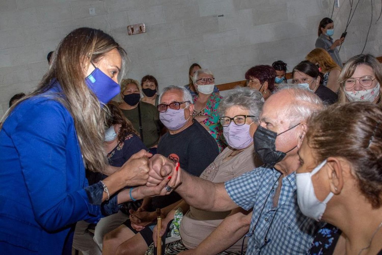 Malena Galmarini se reunió con jubilados y nuevas jubiladas del centro "El Zorzal" en Tigre