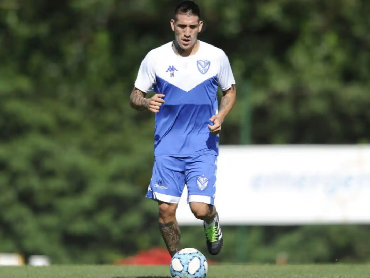 Vélez busca la clasificación en Quito ante Aucas