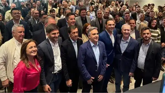 Gobernadores de “Provincias Unidas” desafían el veto presidencial a los ATN