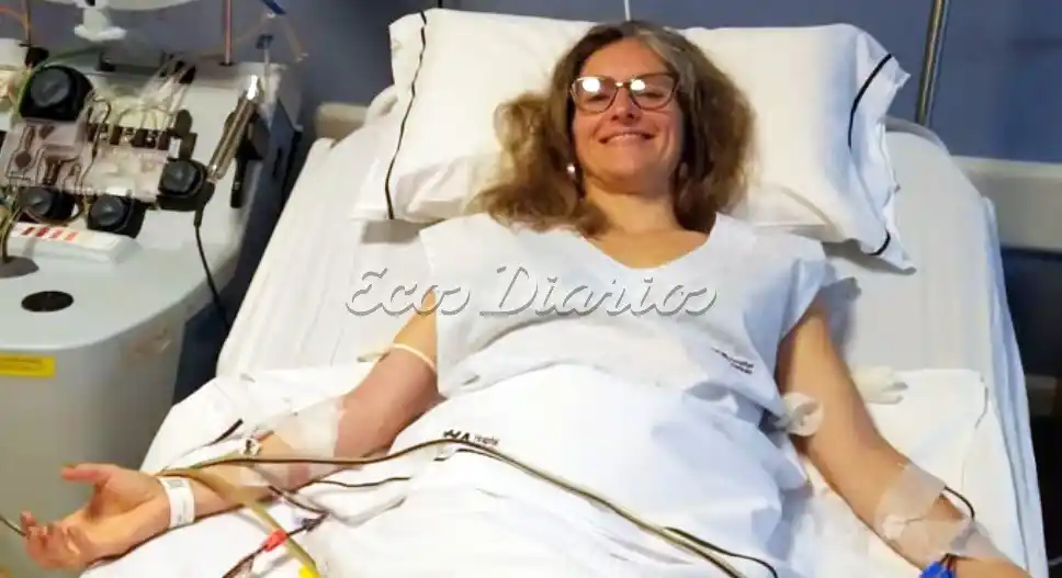 María Elina, en el momento de la extracción