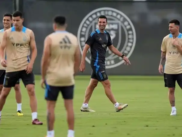 La "Scaloneta" se prepara para el final de las Eliminatorias