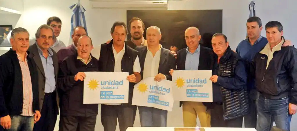 Elecciones 2017: Scioli se reunió con candidatos y dirigentes de distintas secciones