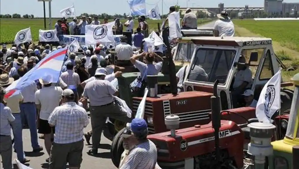 Comienza el paro del campo de cuatro días que fuera convocado por la Mesa de Enlace