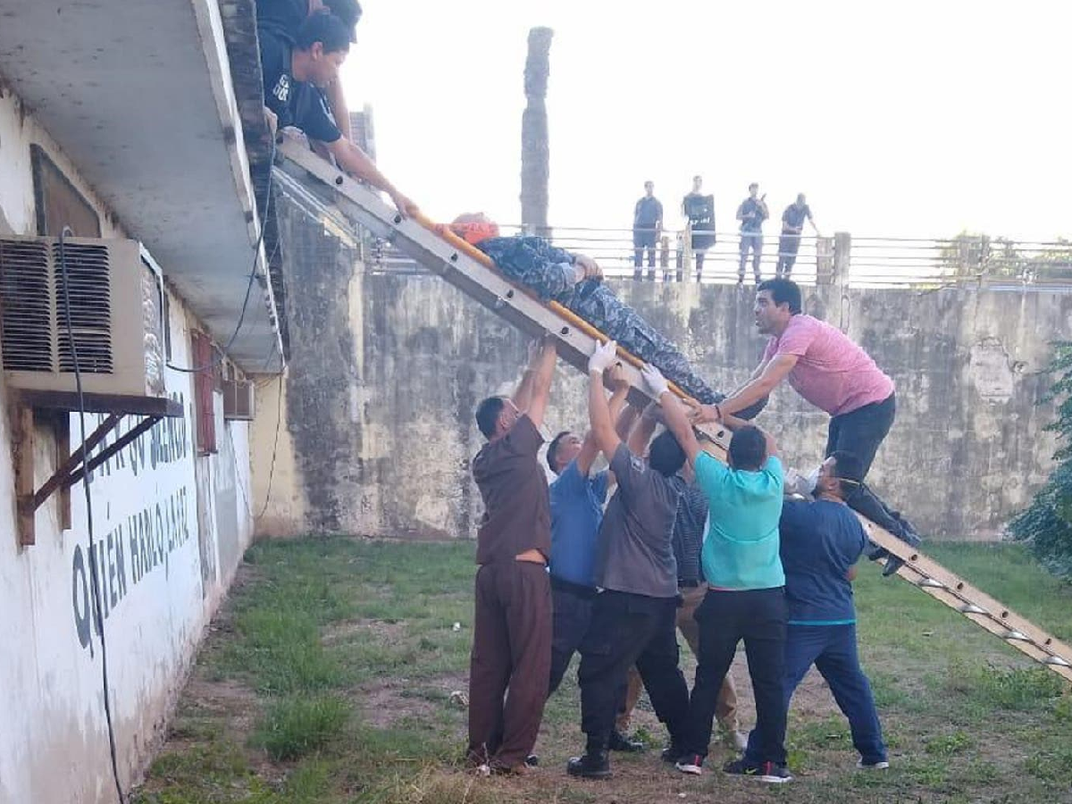  Un muerto y cinco heridos en  un motín en la cárcel de Coronda