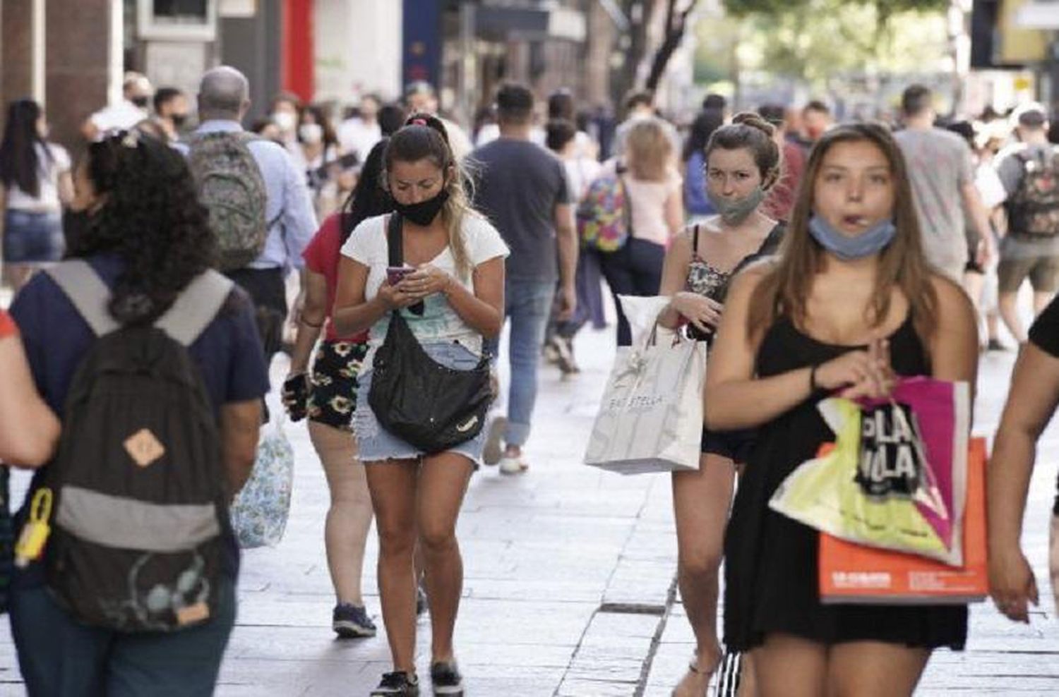 Compras navideñas: recomendaciones de comerciantes a clientes para evitar arrebatos en el centro