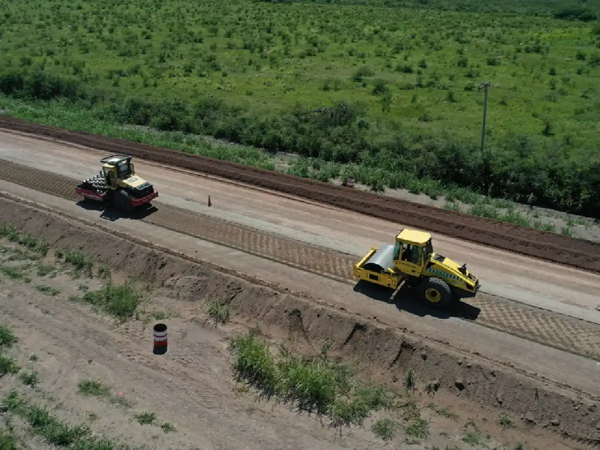 San Justo: Schiaretti habilitará 35 kilómetros de caminos para la producción