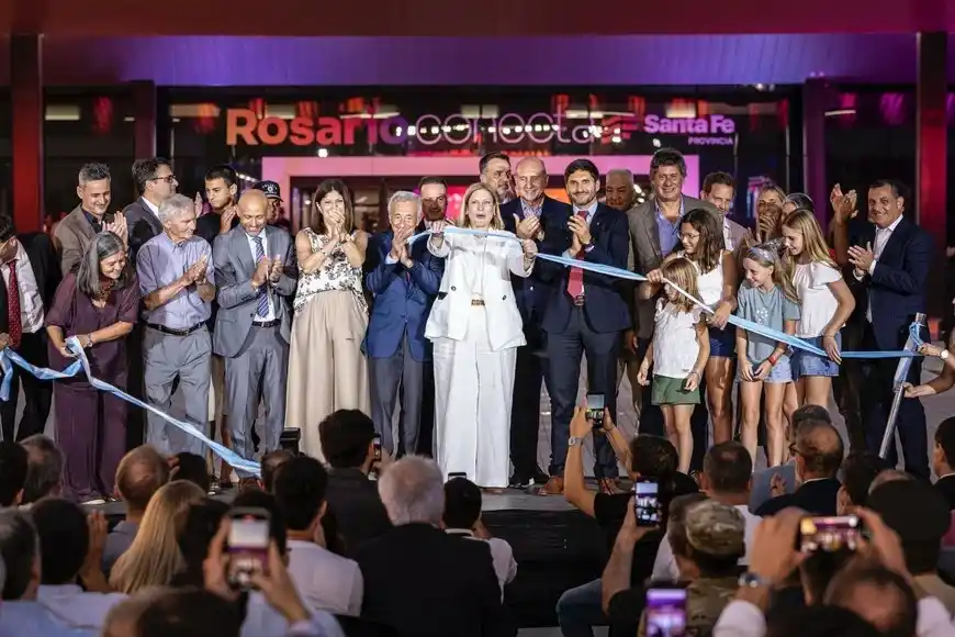 Inauguraron el Aeropuerto Internacional de Rosario