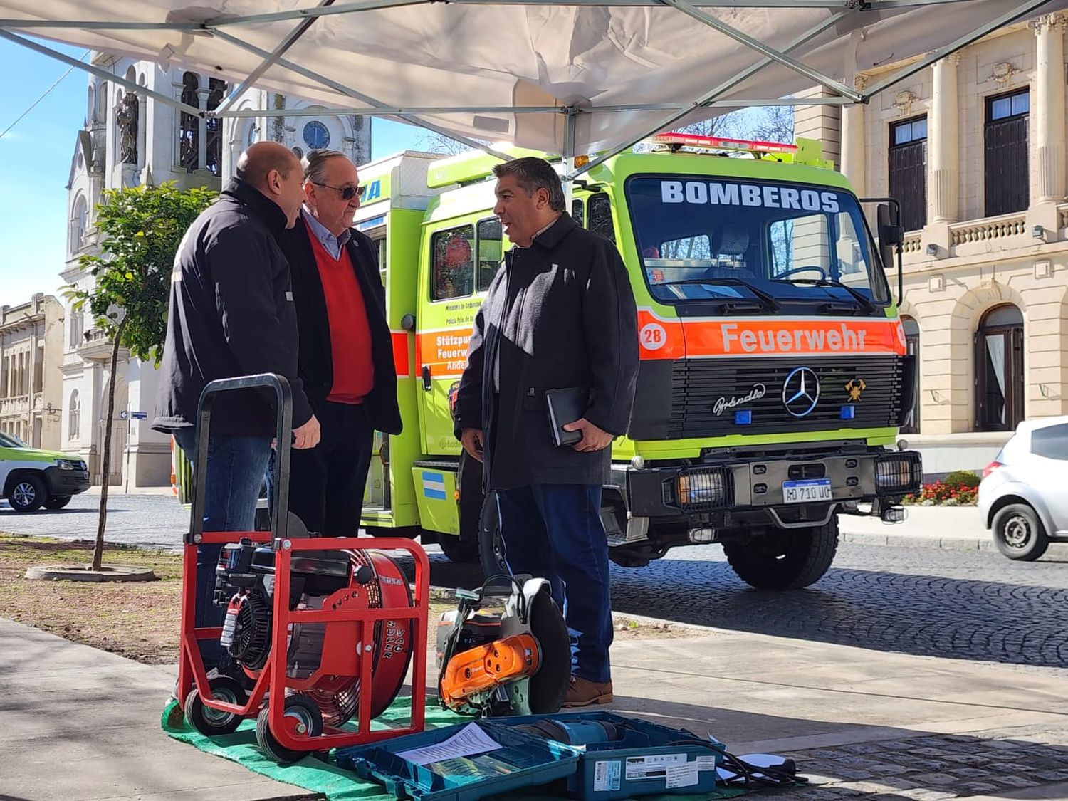 El Municipio adquirió una autobomba para el Cuartel de Bomberos de Villa Italia