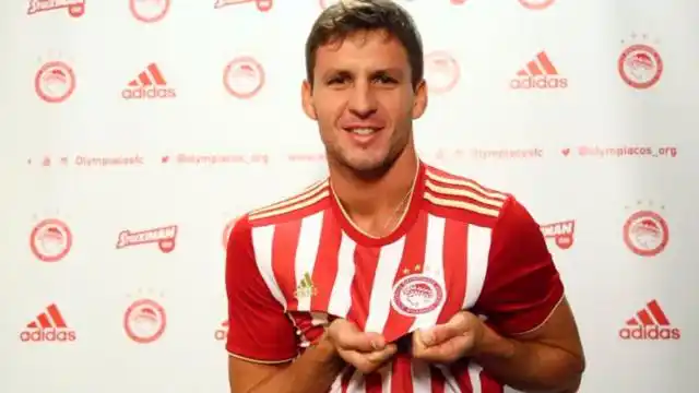 Franco Soldano a Boca: Alfaro pidió al punta que ni concentra en Olympiacos
