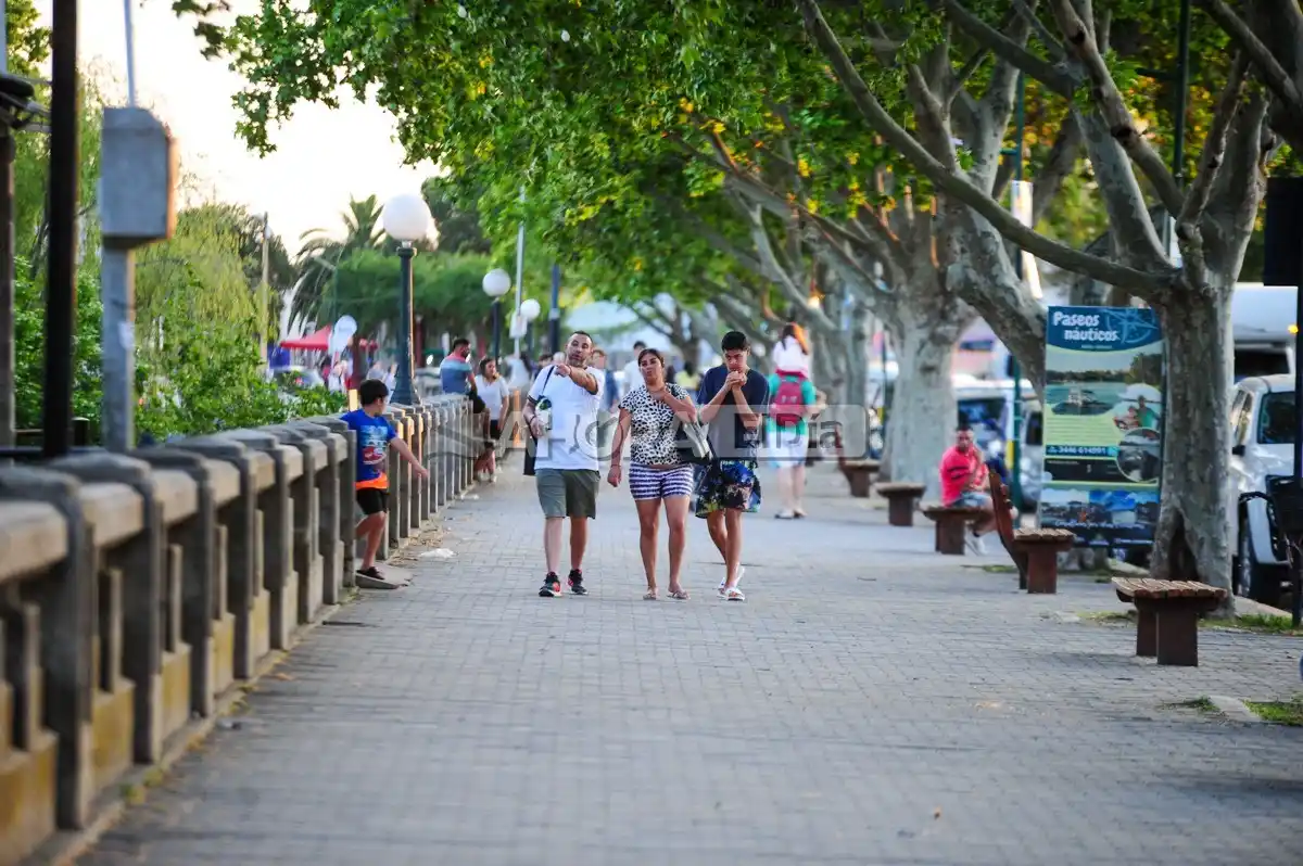 FIN DE SEMANA LARGO TURISMO - 8