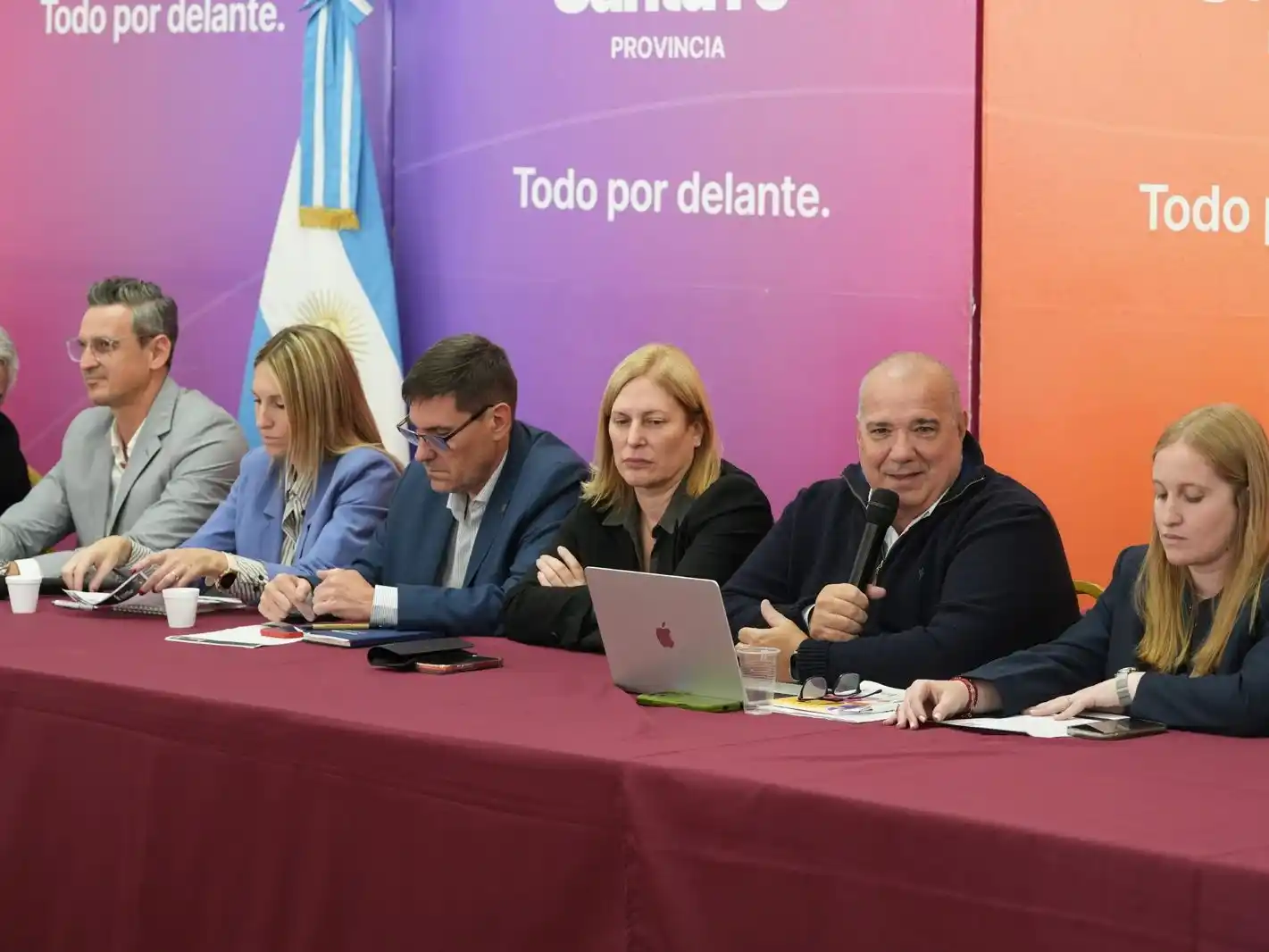 Encuentro para evaluar las tareas que se desarrollan de cara a la realización de este importante evento deportivo.