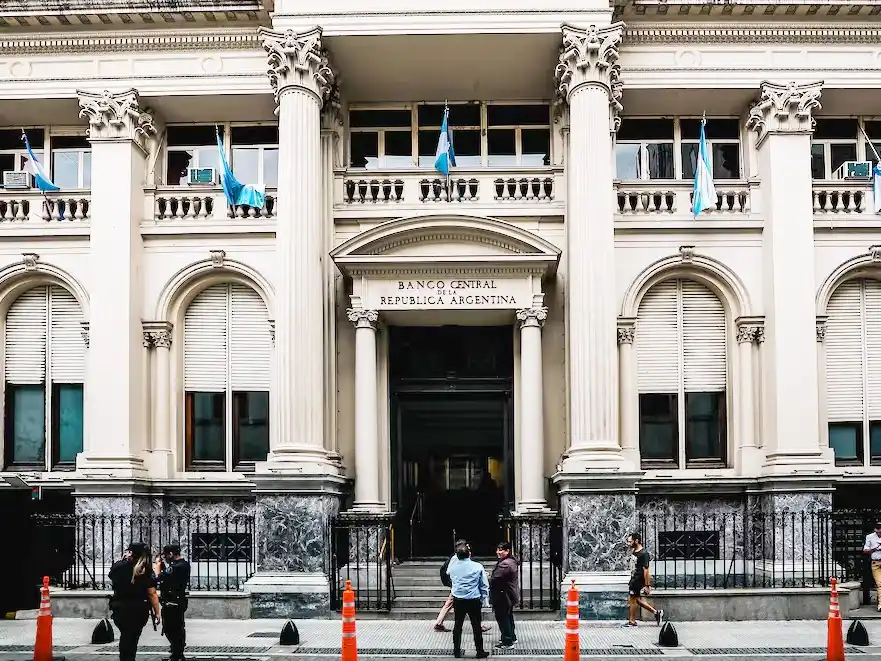 El Banco Central compró USD 62 millones y las reservas brutas rompieron otra marca