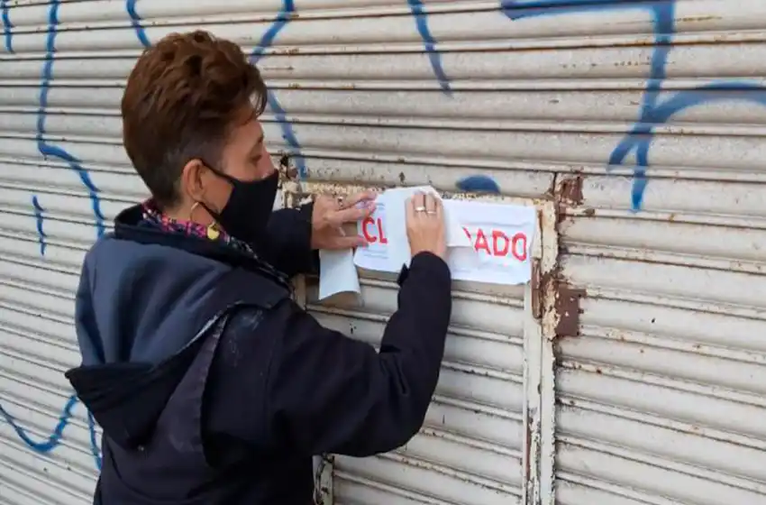 Clausuraron una cochera en el centro que no contaba con habilitación