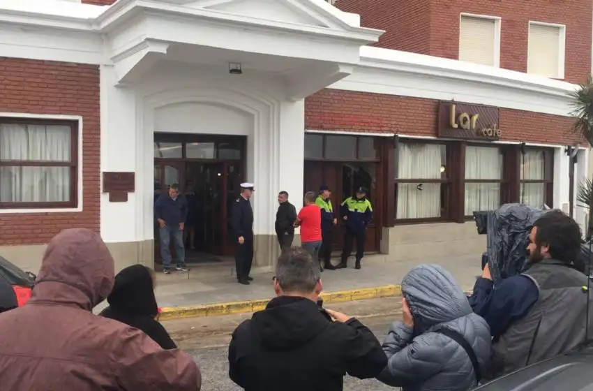 Familiares esperan recibir imágenes del hallazgo del ARA San Juan