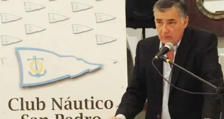 Marcos Arana confirmó su candidatura a Intendente