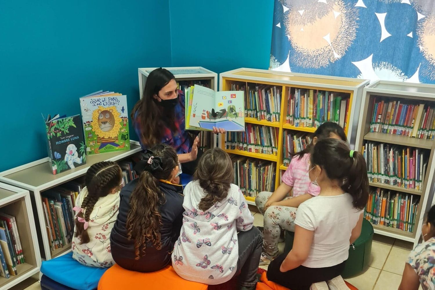La impresión y el papel son indispensables en el aprendizaje y la alfabetización