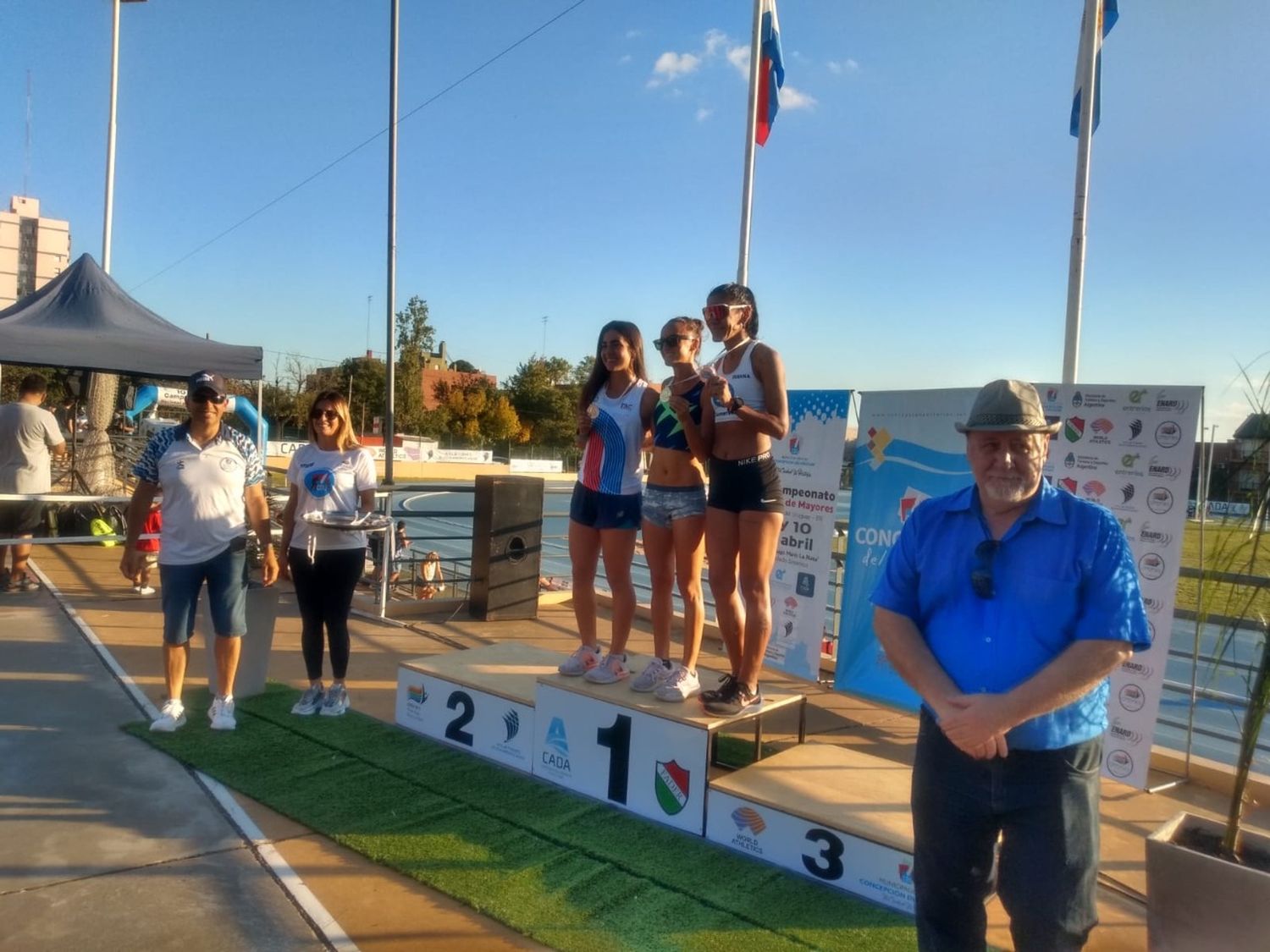 Récord de Mariana Borelli en el inicio del Nacional de Mayores