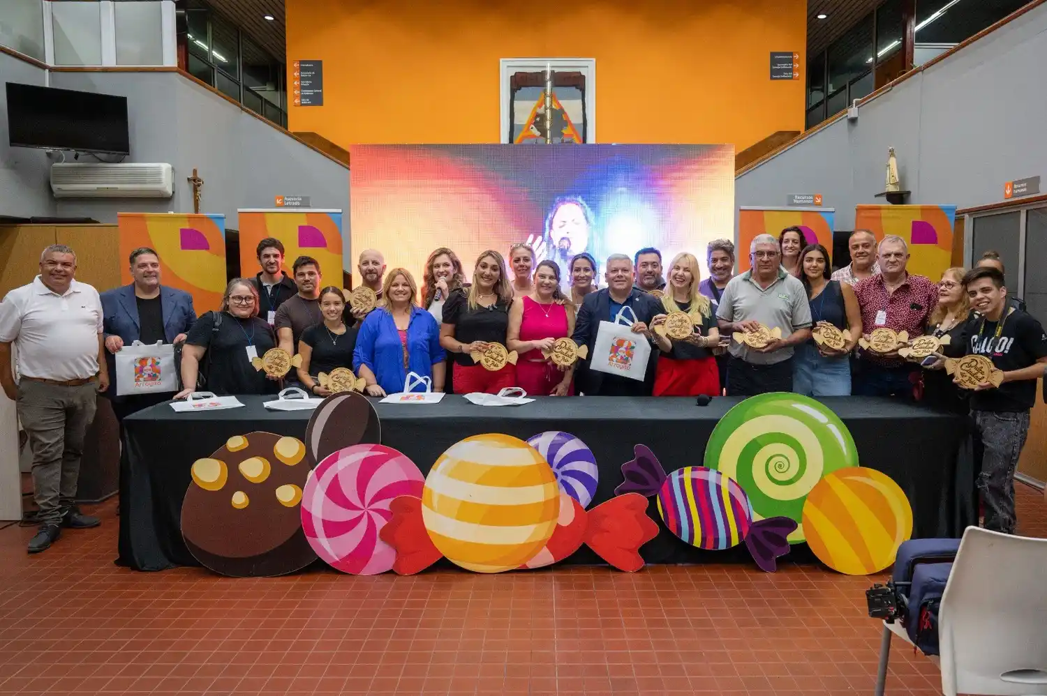El intendente Benedetti encabezó la conferencia de prensa para presentar la Fiesta Nacional de la Dulce Ciudad