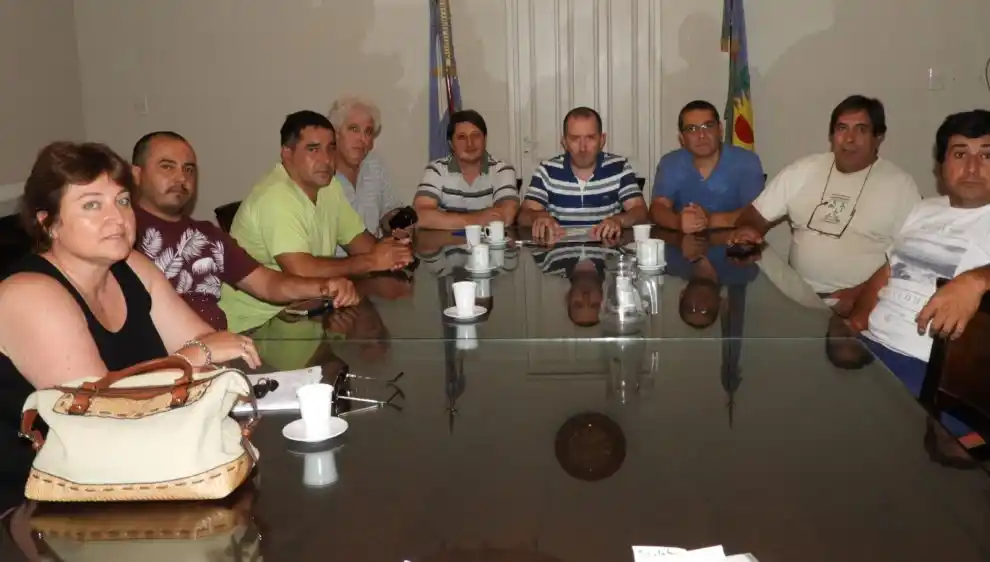 General Villegas acordó paritaria de 16% con "cláusula gatillo"