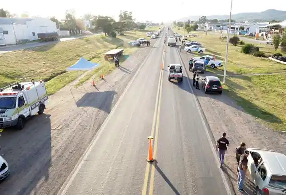 Con el cambio de quincena, se intensificaron los operativos de control en la ruta y la ciudad