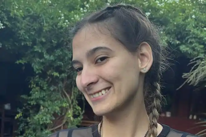 Accesibilidad y empatía: el pedido de una joven chascomunense para construir una ciudad más inclusiva