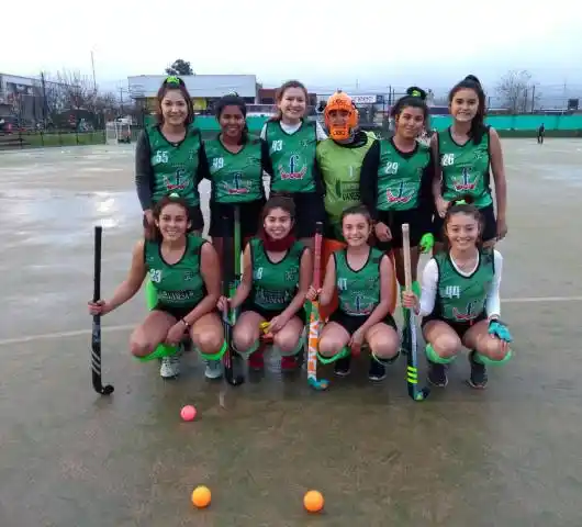 La sub 16 del Club Trabajadores de la Carne represento Gualeguay en los juegos Evita 2019