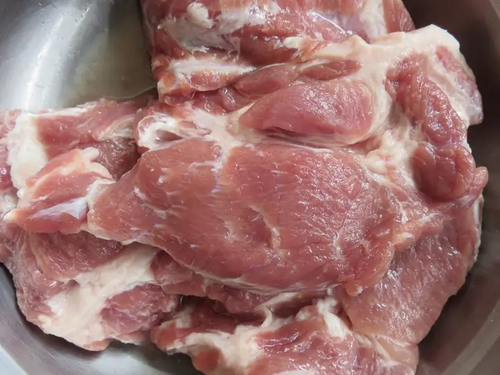 Comenzó una investigación por un brote de triquinosis en la región