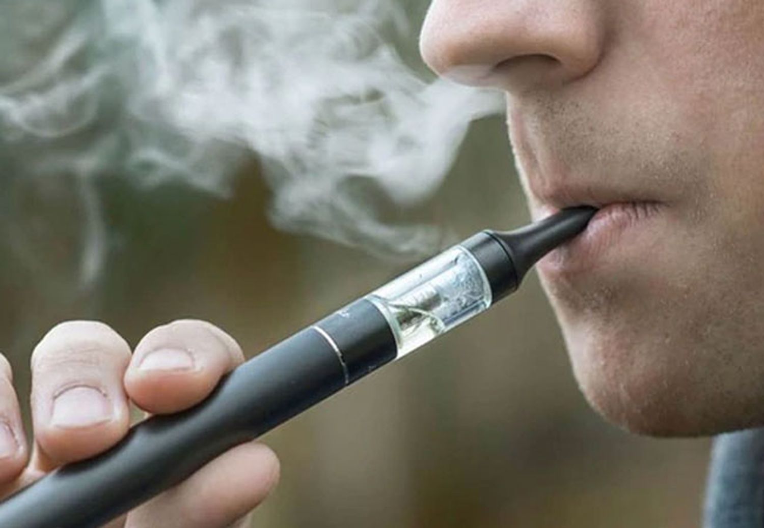 La polémica que generan los cigarrillos electrónicos