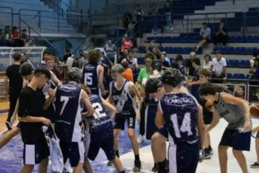 Ben Hur campeón en U14