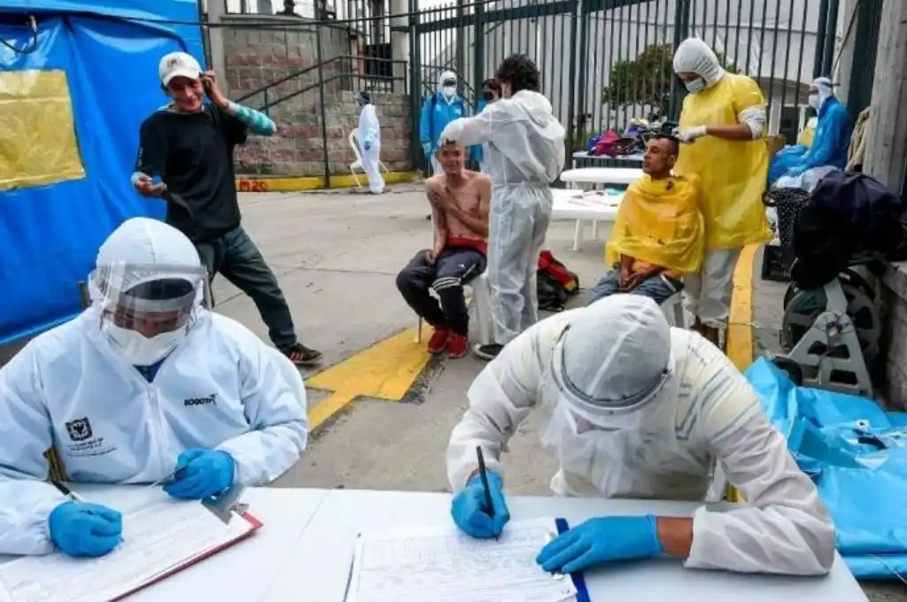 Argentina reportó 300 muertos y 8.172 nuevos contagios por covid